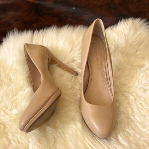 Banana Republic Nude Heel
